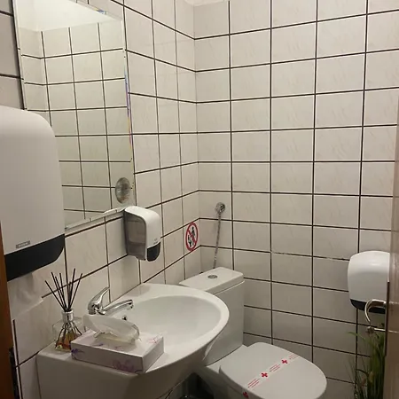 招待所 雷斯特旅馆
